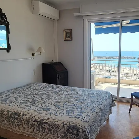 Apartment With Terrace At The Foot Of The Saint-Raphael (Var)